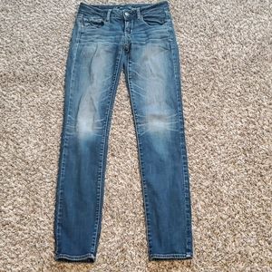 Super stretch skinny jeans